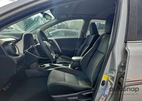 2014 Toyota Rav4 Xle z USA, uszkodzony, nr VIN JTMWFREV6EJ003522